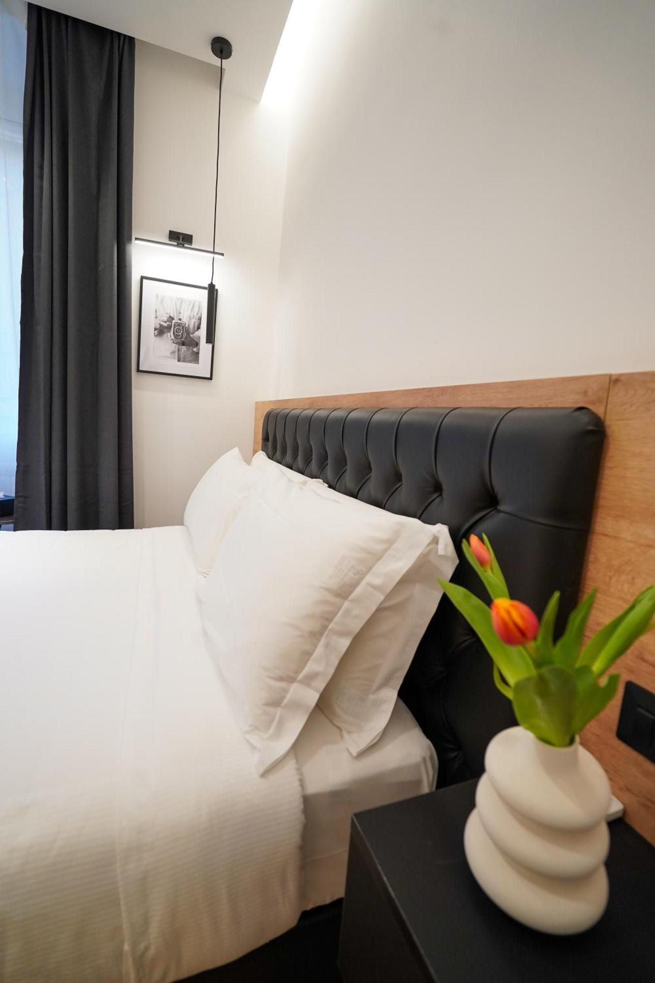 No Man'S Land Guesthouse Рим Экстерьер фото