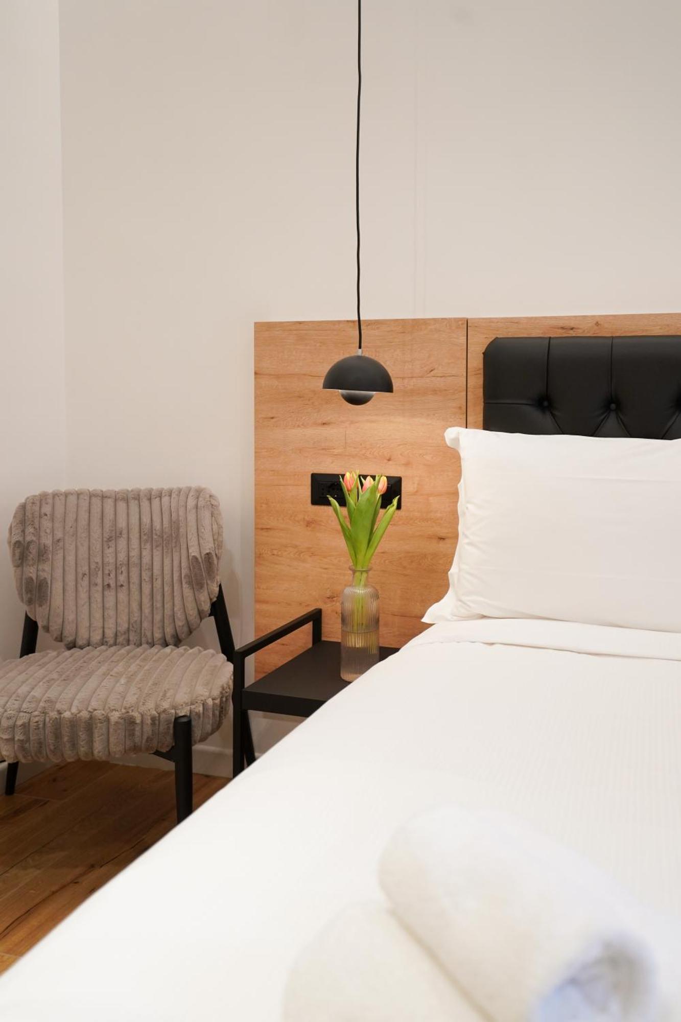 No Man'S Land Guesthouse Рим Номер фото